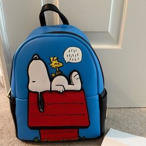 Loungefly x Peanuts Snoopy Doghouse Mini Backpack
